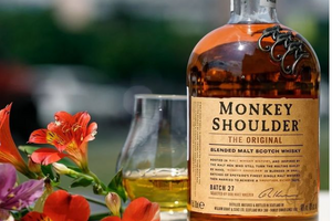 ТОП-9 напоїв твого літа: Monkey Shoulder